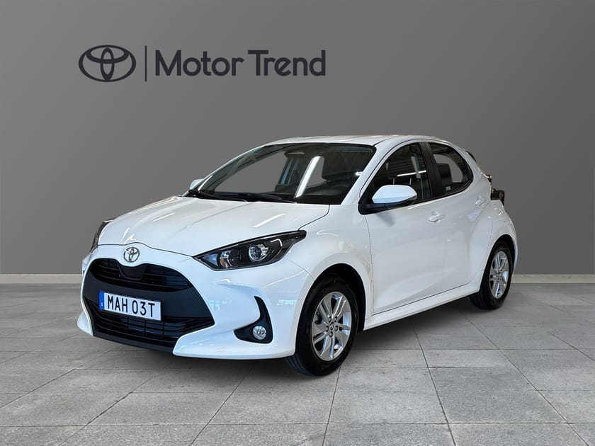 Bild 1 av Toyota Yaris Hybrid 115 1,5 5D ACTIVE KOMFORTPAKET VINTERHJUL