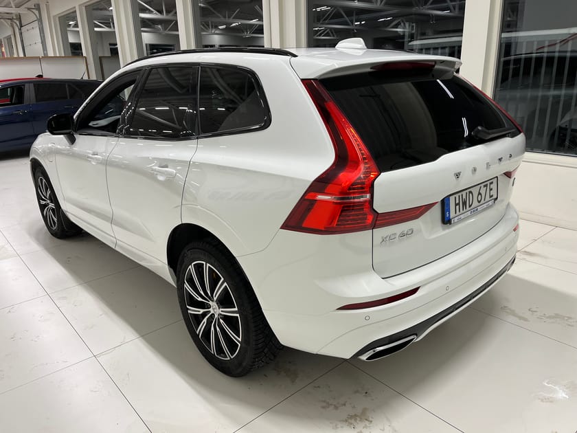 Bild 4 av Volvo XC60 T8 AWD Recharge R-Design Plug in Hybrid