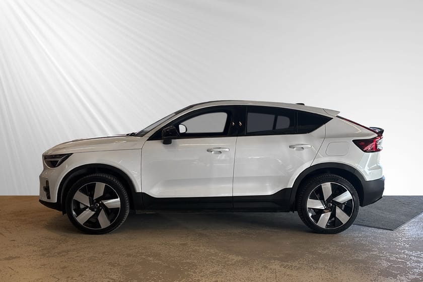 Bild 2 av Volvo C40 Recharge Twin motor Plus DRAG PANO
