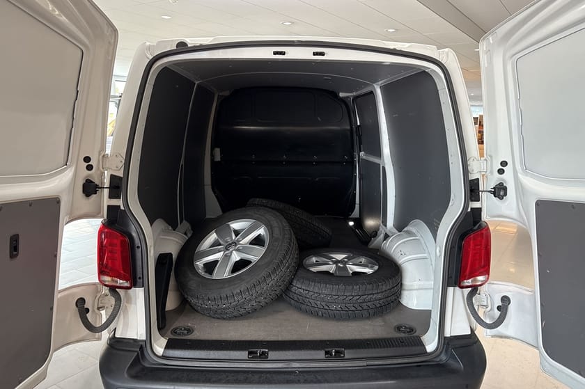Bild 5 av Volkswagen Transporter T30 2.0 TDI DSG 150hk,