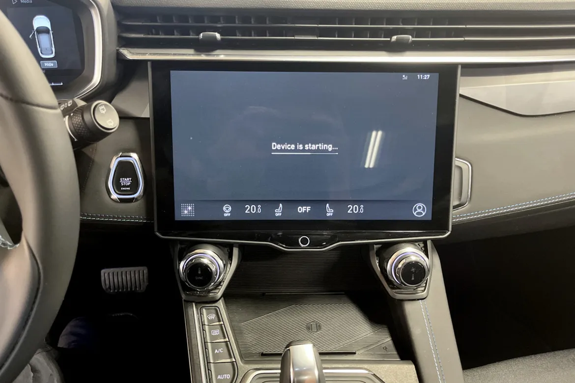 Lynk & Co 01 PHEV
