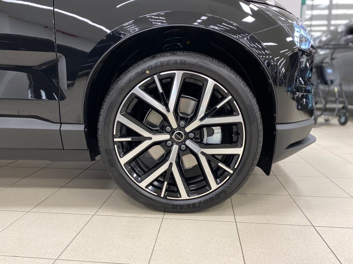 Bild 4 av 6 på bilen