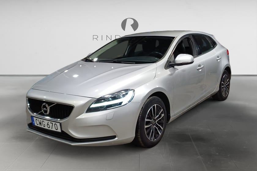 Bild 1 av Volvo V40 D3 150 HK MOMENTUM BUSINESS ADVANCED VOC DRAG D-VÄRM
