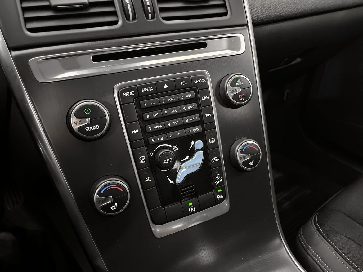 Volvo XC60 2014 - miniatyr 15