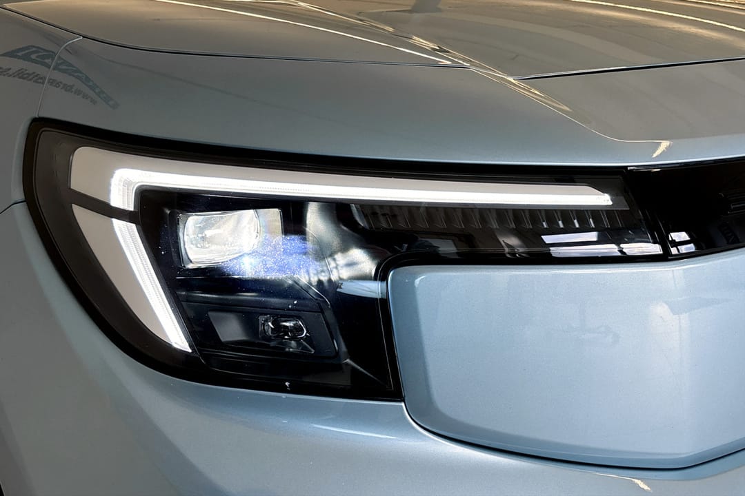 Ford Explorer EV Extended Range RWD