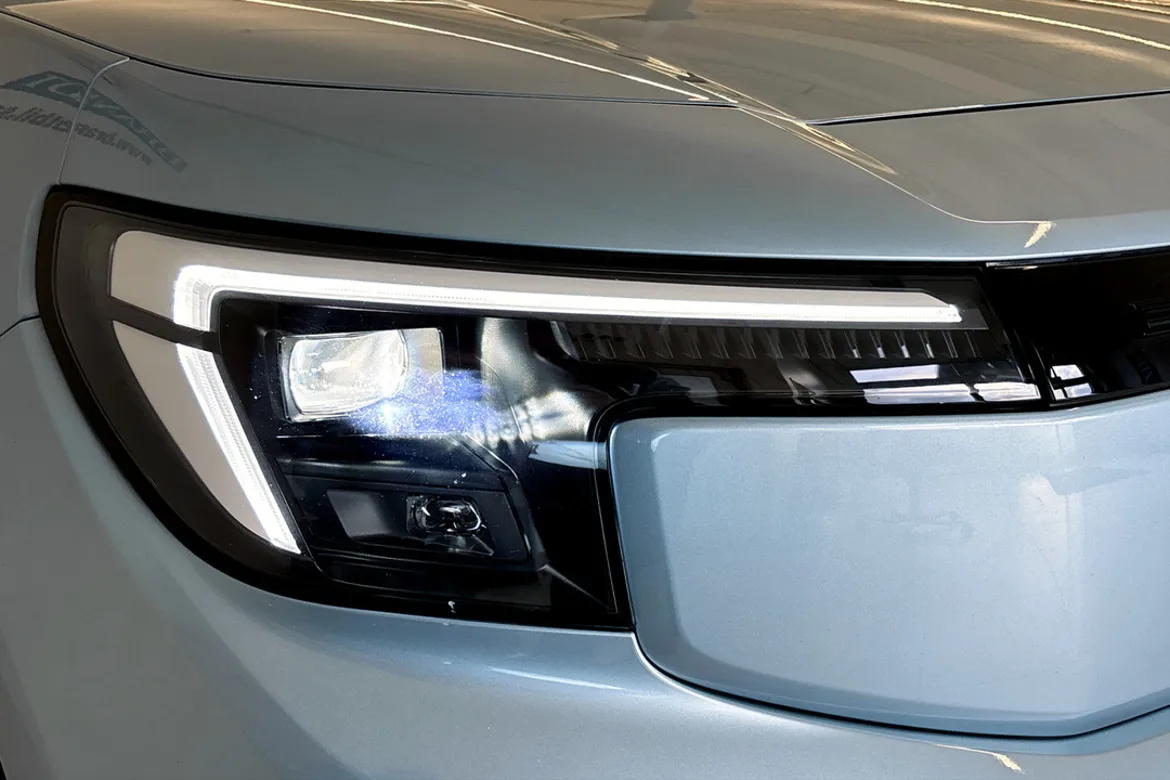 Ford Explorer EV Extended Range RWD