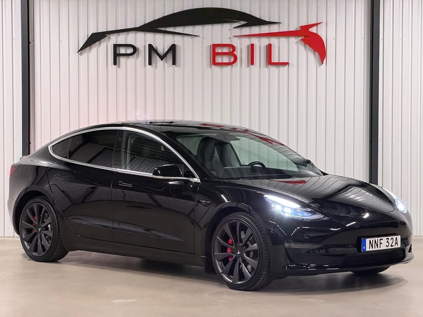 Bild 2 av Tesla Model 3 Performance AWD 510hk S&V-Hjul Svensksåld