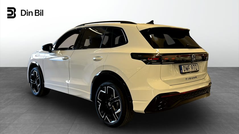 Bild 3 av Volkswagen Tiguan R-LINE TDI 4M- Fyrhjulsdrivet med sportig design!