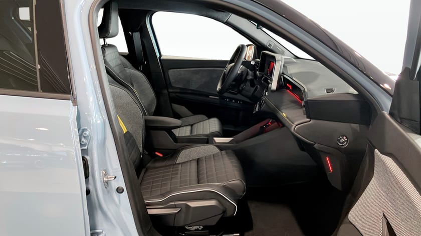 Bild 3 av Renault 4 E-Tech Iconic 52kWh KAMPANJ 0% ränta