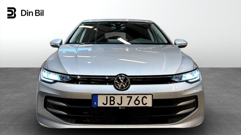 Bild 4 av Volkswagen Golf eTSI150 DSG Life P-värmare/Backkamera