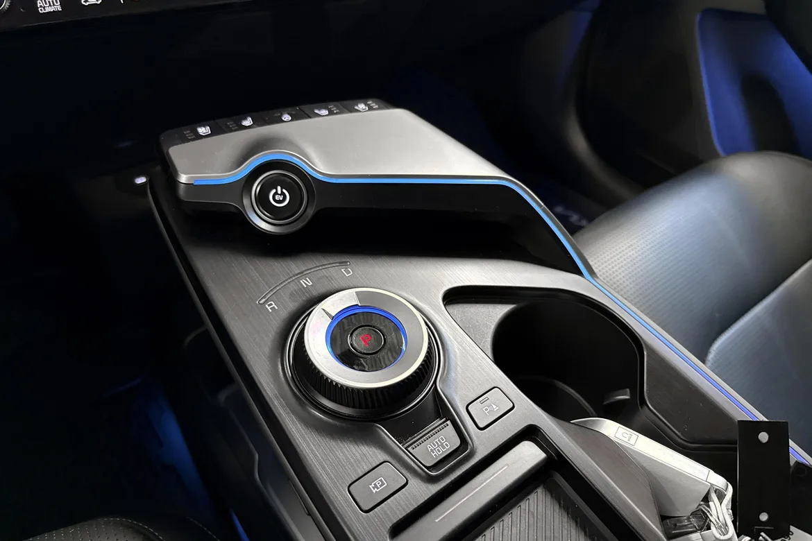 picture of a car