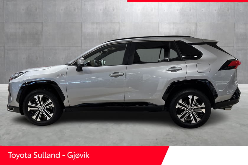 Bilde 2 av Toyota RAV4 Plug-in Hybrid Active Tech / AWD / Oppvarmet ratt