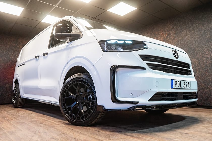 Bild 4 av Volkswagen Transporter 2.0 TDI 4M | MOMS | 2X Dörr | 20" | Värm | 3721 kr/mån