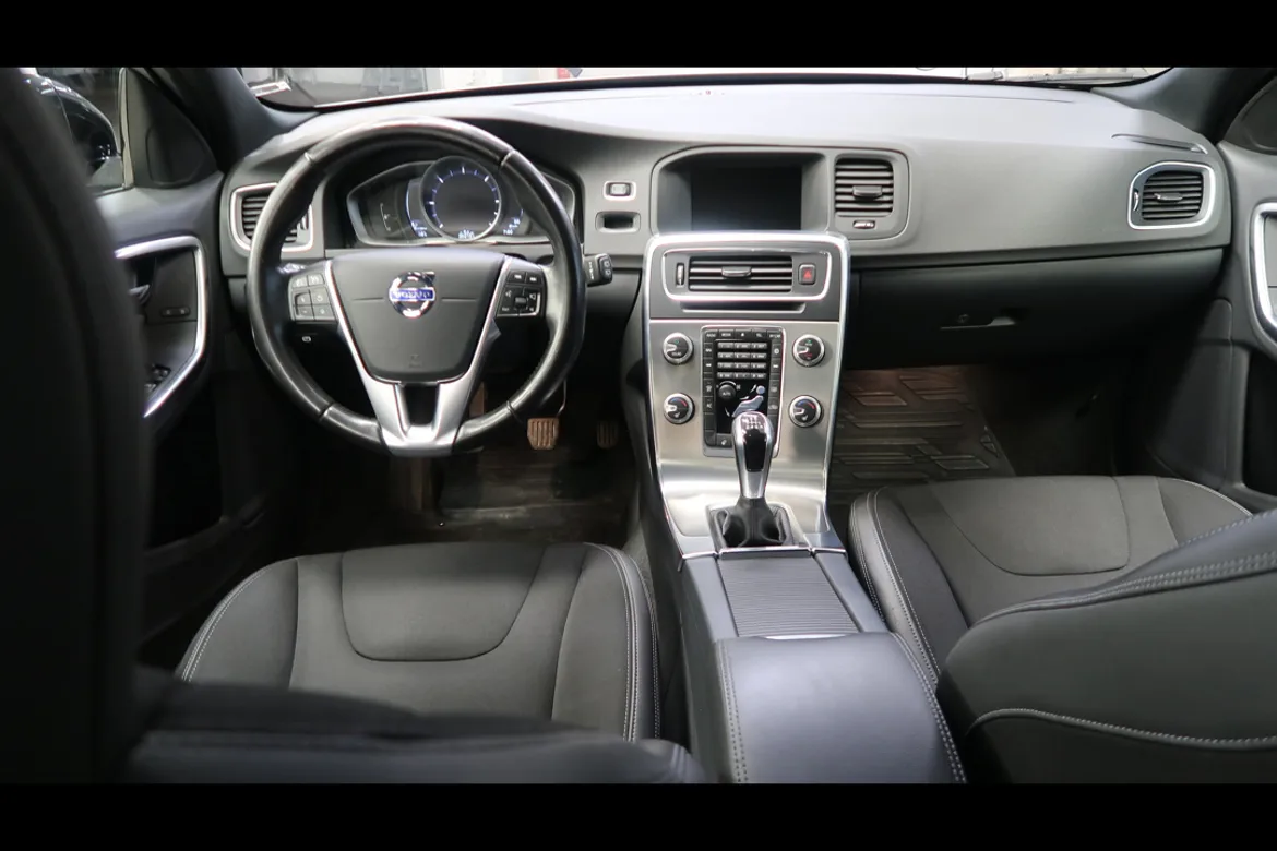 Volvo V60 Cross Country