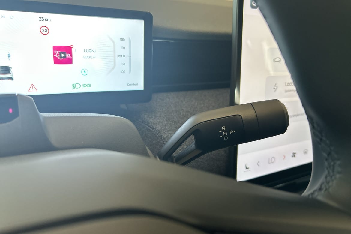 Lynk & Co 02 EV 66 kWh, 272hp, 2025