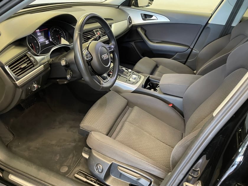 Bild 5 av Audi A6 Avant TDI ultra Proline/ Navigation/ Parkering sensor fram och bak/