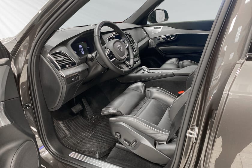 Bild 5 av Volvo XC90 7-seater T8 Ultra Dark Edition