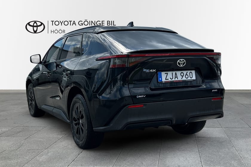 Bild 2 av Toyota bZ4X 73.1 kWh AWD 343hk Active Tech Nya Modellen