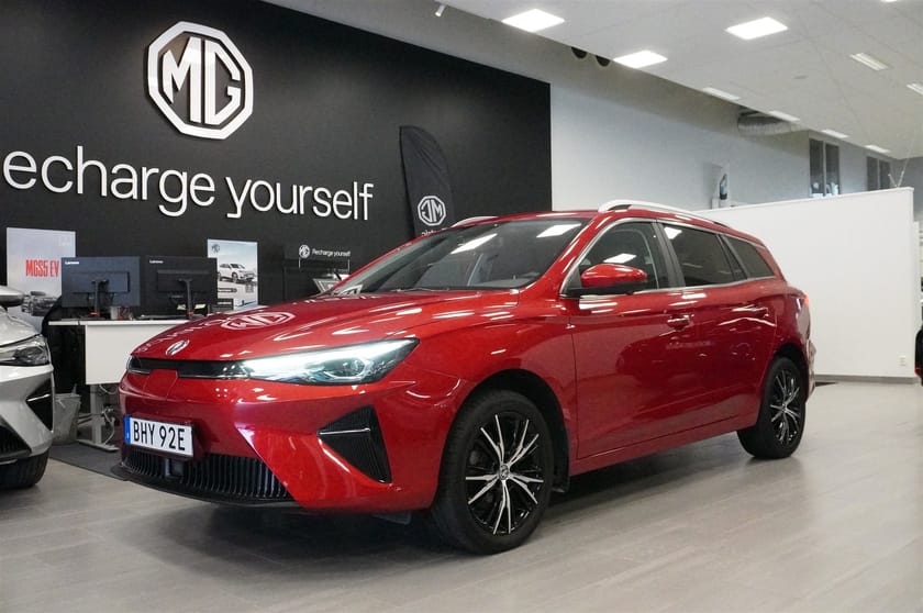 Bild 1 av MG 5 Long Range Luxury Kamera Navi CarPlay 61kWh
