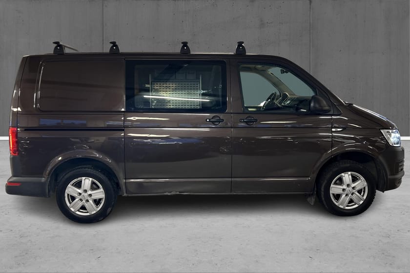 Bilde 4 av Volkswagen Transporter TDI 150hk 4M DSG Webasto, R.kamera, Xenon, H.feste