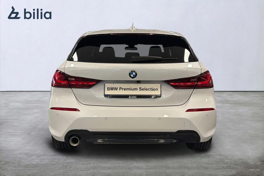 Bild 5 av BMW 118i Automat | Sportline | Aktiv farth. | Backkamera