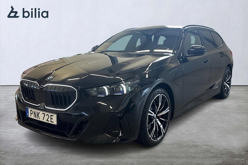 Bild 1 av BMW 530e xDrive Touring DEMO M Sport Pro Harman Drag Pano