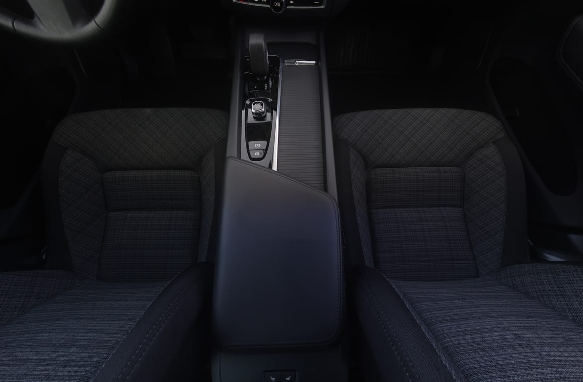 Volvo XC60 2024 - miniatyr 9