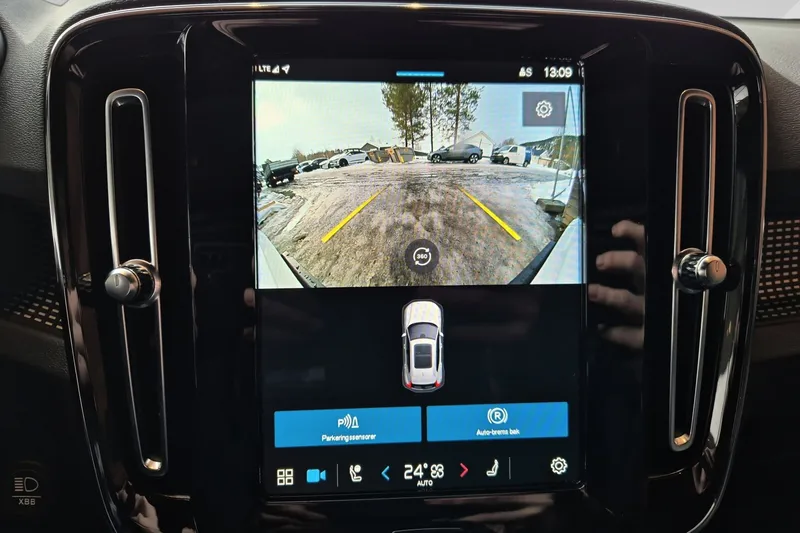Volvo XC40 P8 AWD Recharge bilde 14