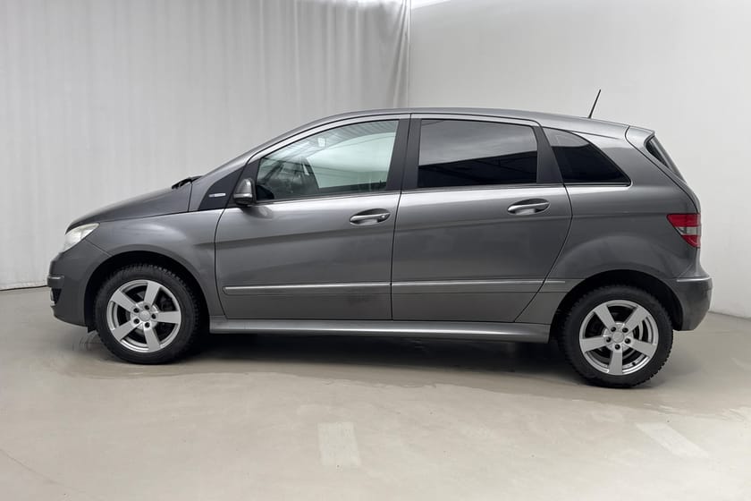 Bild 2 av Mercedes-Benz B 170  NGT BE (116hk)