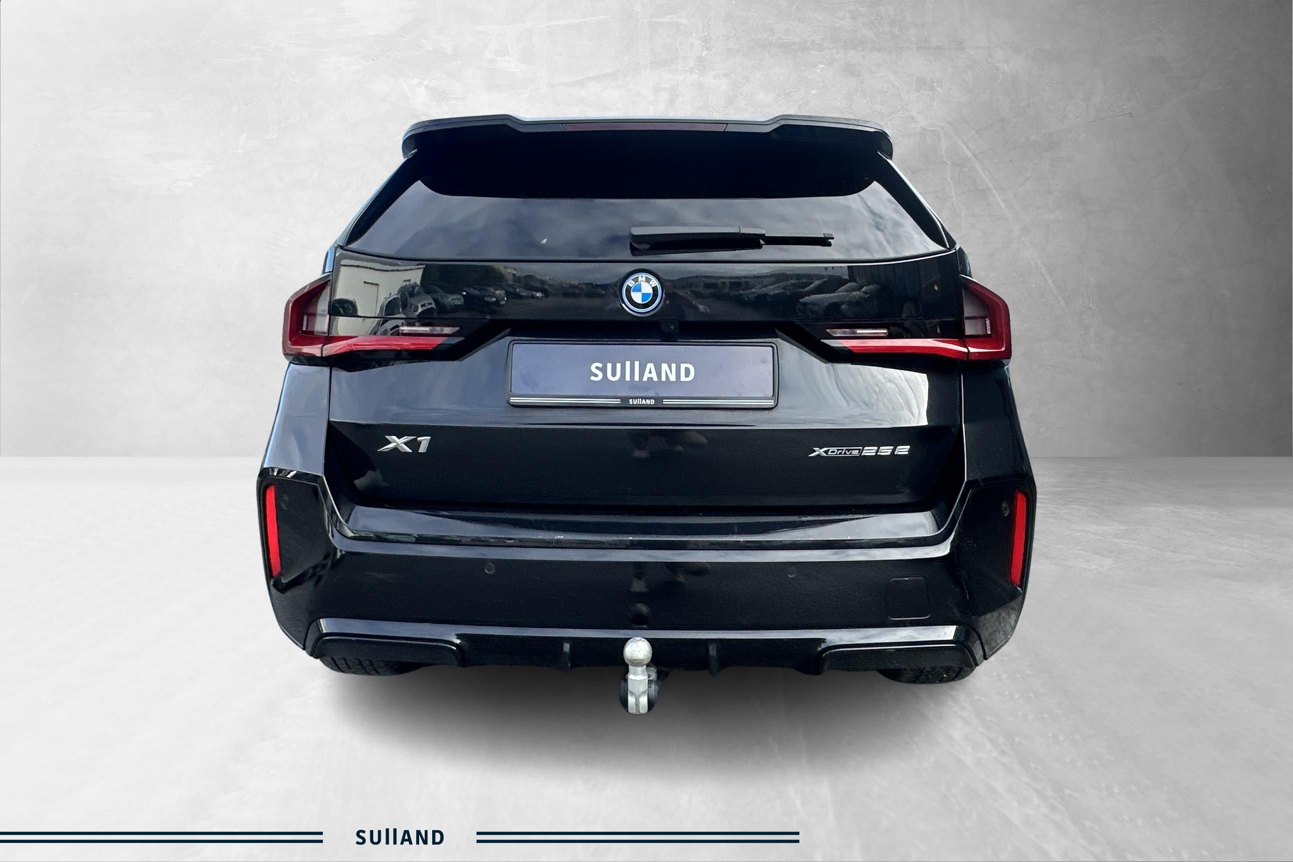 Thumnail bilde 3 av BMW X1 xDrive25e