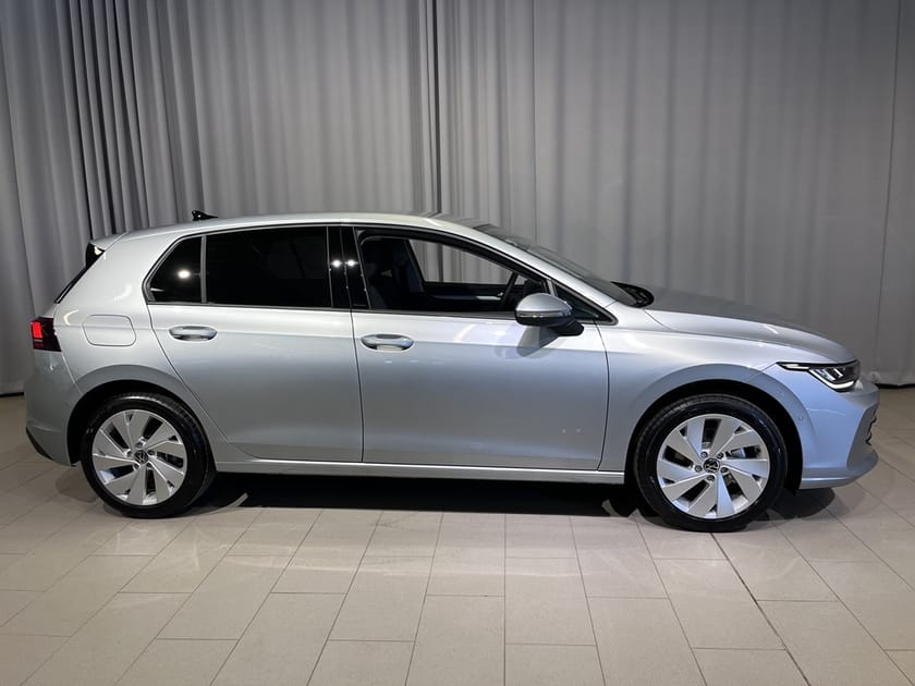 Bild 4 av Volkswagen Golf LIFE EDITION 1,5 eTSI 150Hk DSG, Drag