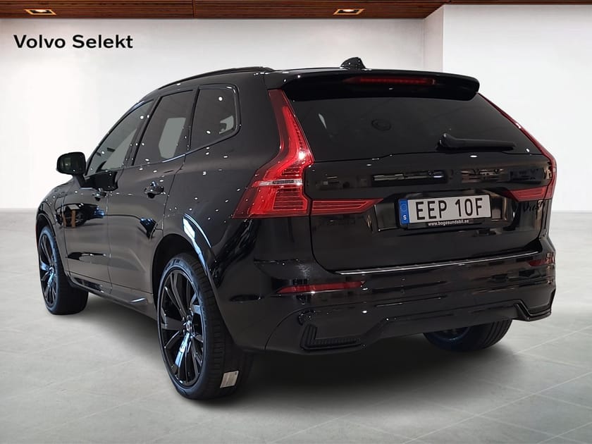 Bild 2 av Volvo XC60 T6 Plus Black Nordic Edition
