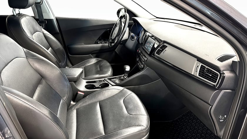 Bild 3 av Kia Niro P-HEV 1.6 PLUG-IN ADVANCE PLUS 2