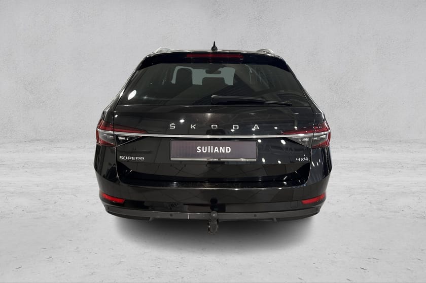 Bilde 4 av Škoda Superb Stasjonsvogn 2,0TDI 200HK Style 4x4 Hengerfeste Skinn
