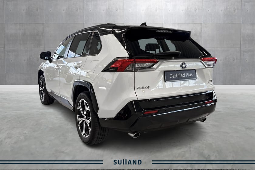 Bilde 3 av Toyota RAV4 Plug-in Hybrid 2,5l, Executive, Panorama, JBL, Bitone