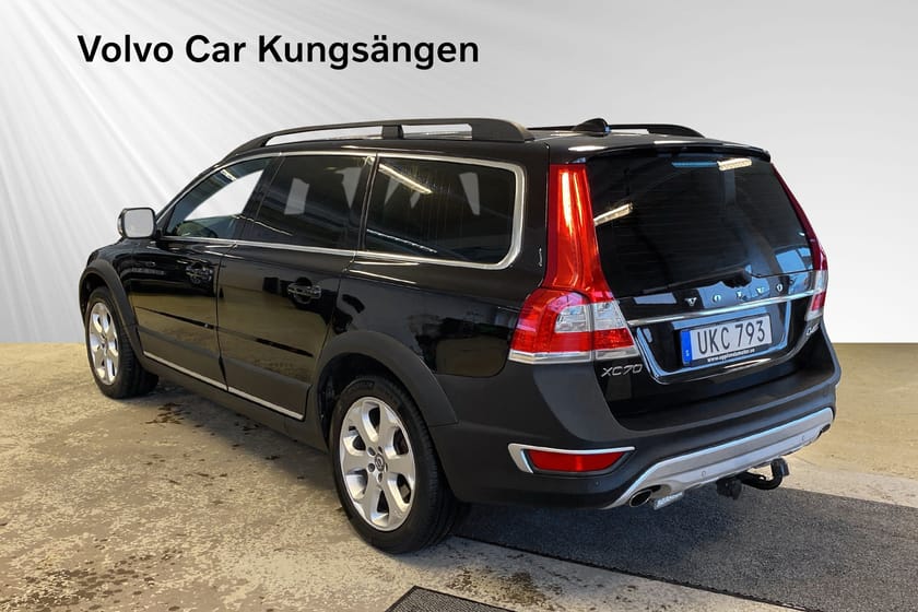 Bild 4 av Volvo XC70 D4 AWD Classic Summum LÄDER DRAGKROK