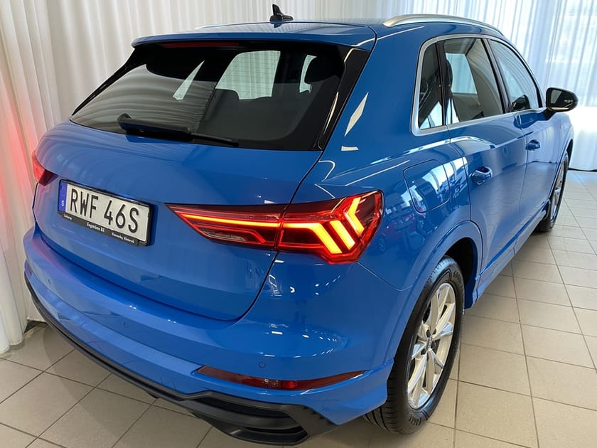 Bild 3 av Audi Q3 35 TFSI 150 HK S TRONIC S LINE