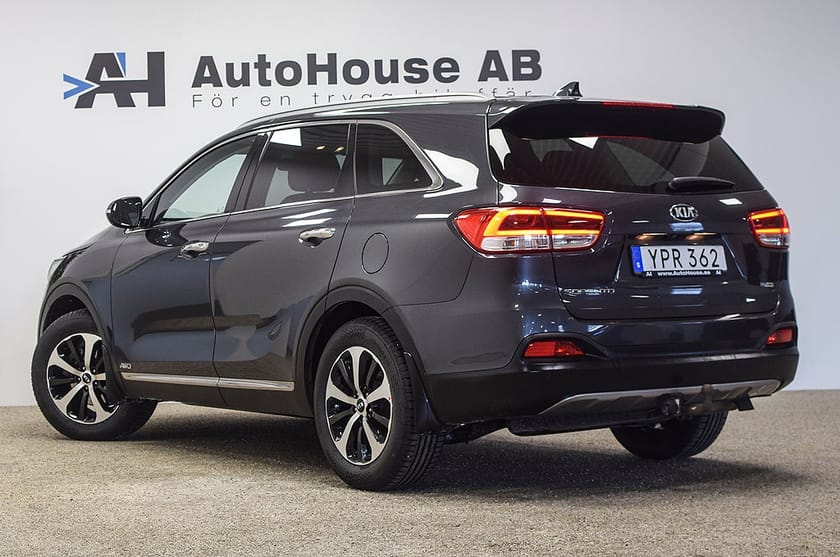 Bild 2 av Kia Sorento 2.2 CRDi AWD 200HK 7-sits Drag Backkamera Garanti