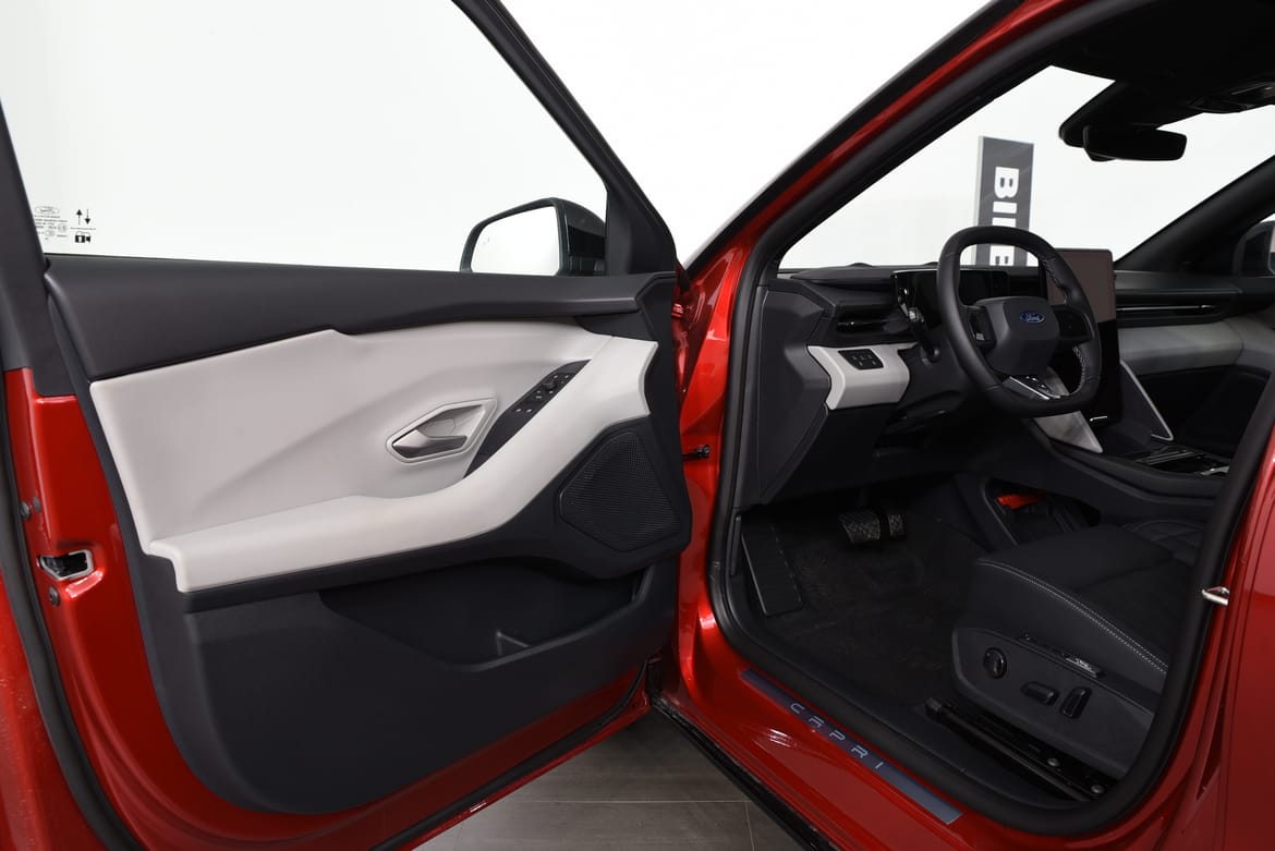 Ford Capri EV 2025 - miniatyr 8