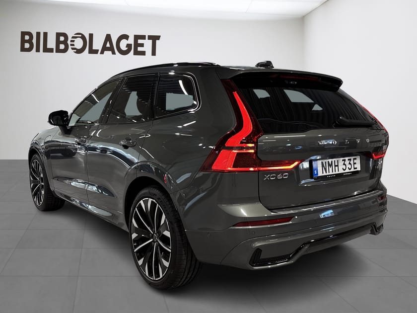 Bild 3 av Volvo XC60 T8 Ultra Dark Luftfjädring B&W Drag