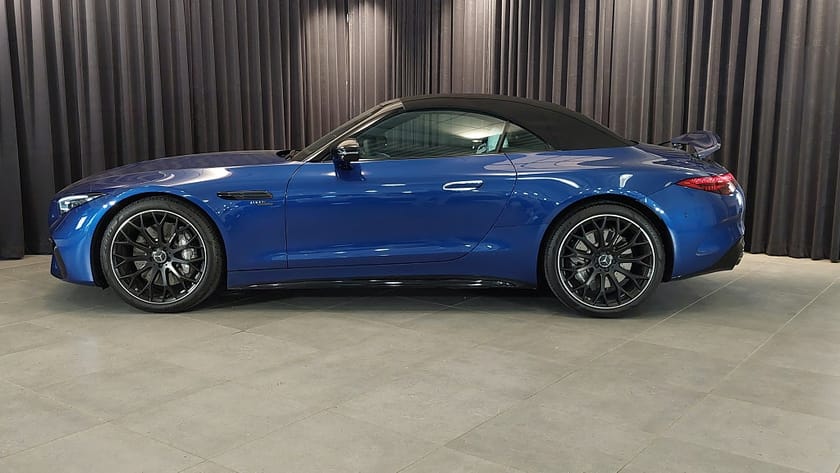 Bild 4 av Mercedes-Benz AMG SL 43 421 Hk