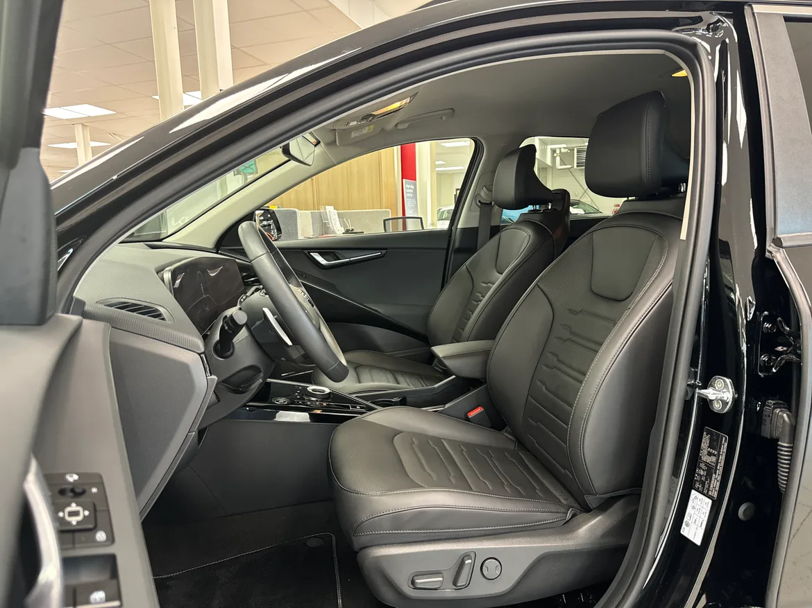 picture of a car