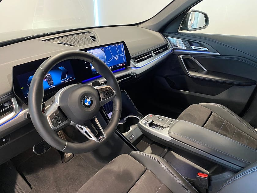 Bild 4 av BMW X1 sDrive18i 4,95% ränta M-Sport Elstolar Adap* Fart*