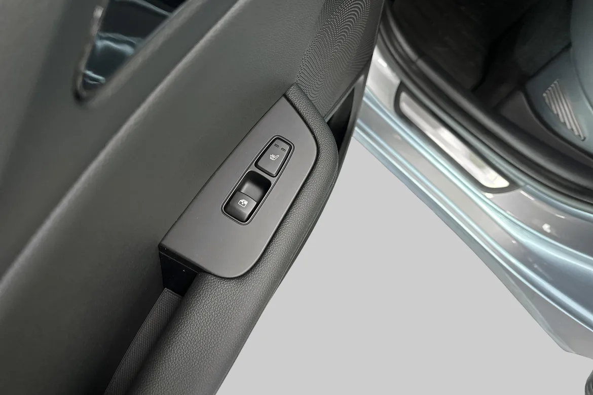 picture of a car