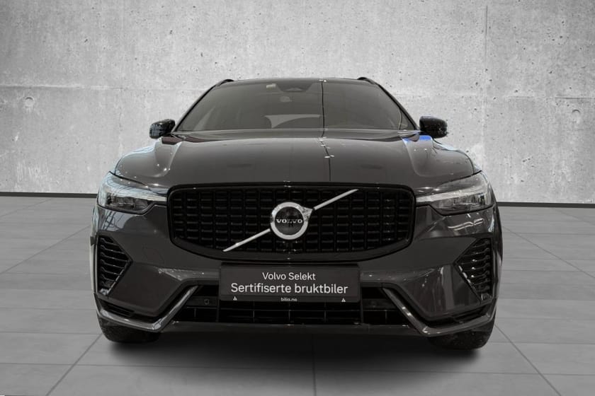 Bilde 2 av Volvo XC60 T6II 350HK AWD, Hengerfeste, P.Varmer, Google, Kamera