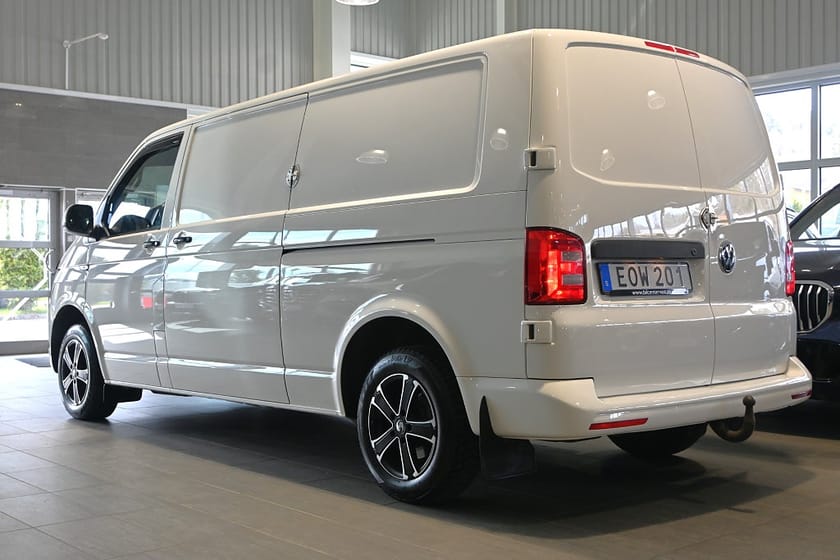 Bild 3 av Volkswagen Transporter T30 2.0 TDI 150hk L2 Drag Värmare