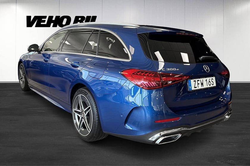 Bild 4 av Mercedes-Benz C 300 T e C300 AMG Line, Drag, Minnespaket, Burmester, Carplay