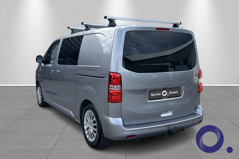 Bilde 3 av Peugeot e-Expert Mester L2 75 kWh, Cruise,Hengerf,Fint utstyrt!