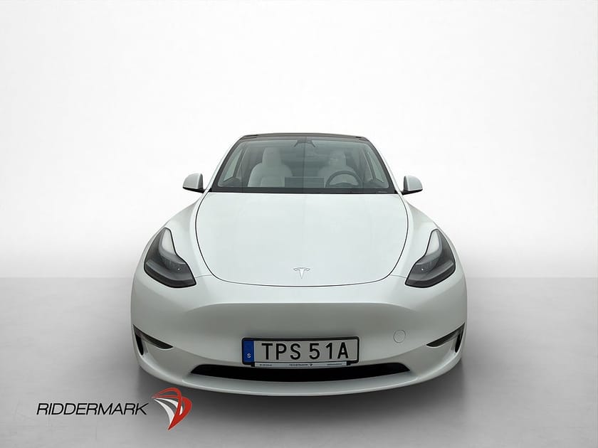 Bild 2 av Tesla Model Y Long Range AWD Ljus interiör Drag Autopilot