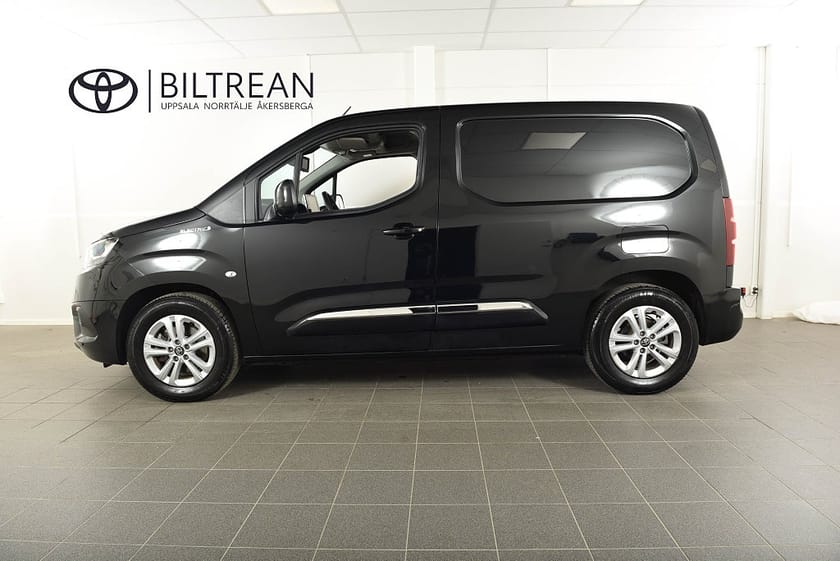 Bild 2 av Toyota ProAce City Electric Professional Dragkrok